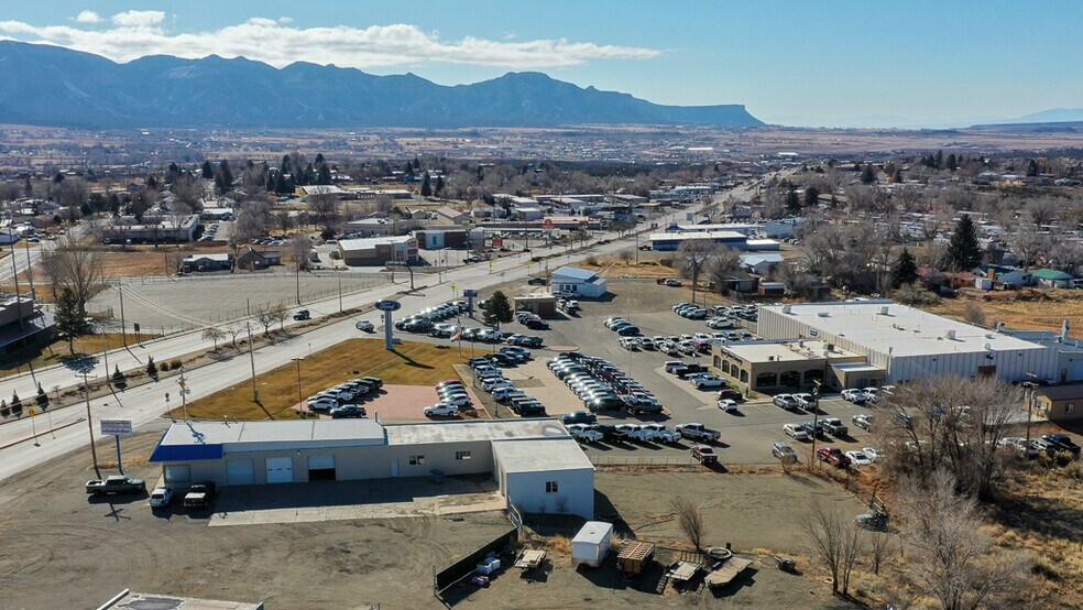 More Photos Of 27 S Broadway, Cortez Flex For Sale