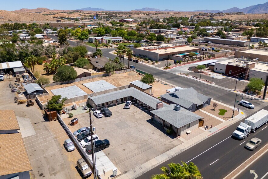More Photos Of 233 W Mesquite Blvd, Mesquite Apartments For Sale