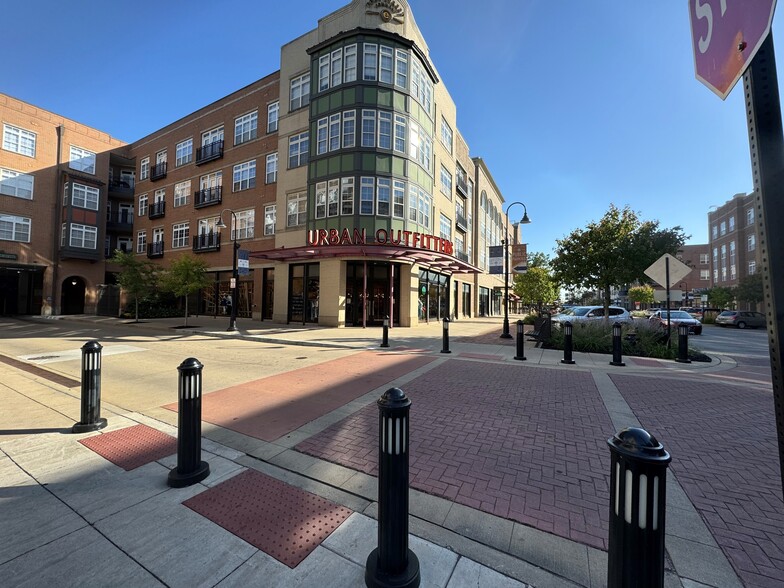 Primary Photo Of 1234 N Eddy St, South Bend Storefront Retail Residential For Lease