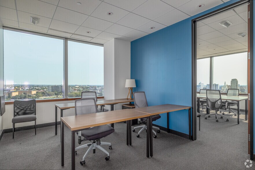 More Photos Of 2929 Arch St, Philadelphia Office For Lease