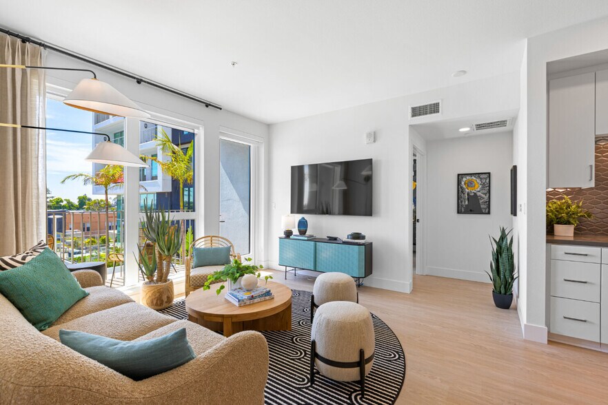 More Photos Of 4353 Park Blvd, San Diego Apartments For Lease