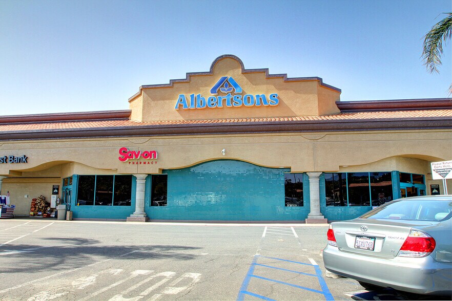 Primary Photo Of 23042-23062 Alicia Pky, Mission Viejo General Retail For Lease