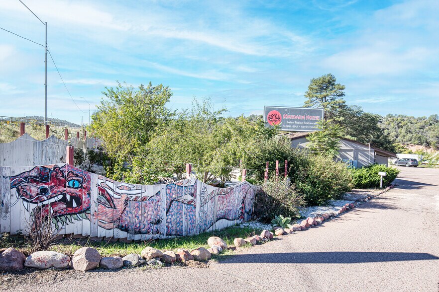 More Photos Of 1200 S Beeline Hwy, Payson General Retail For Sale