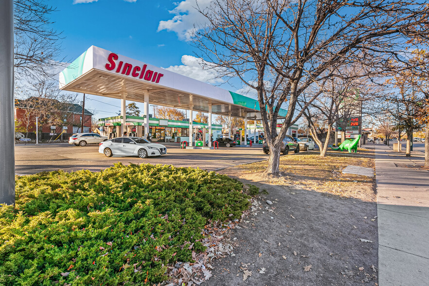 Primary Photo Of 295 S Broadway, Denver Service Station For Sale