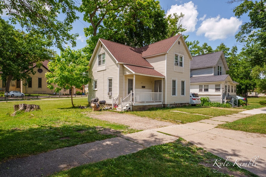 More Photos Of , Kalamazoo Multifamily For Sale