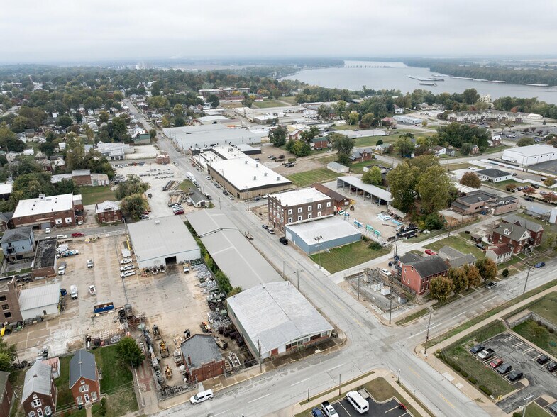 More Photos Of 600 York St, Quincy Industrial For Sale
