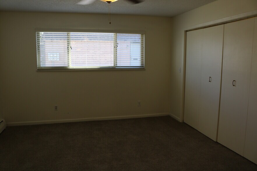More Photos Of 333 23rd Ave, Longmont Apartments For Sale