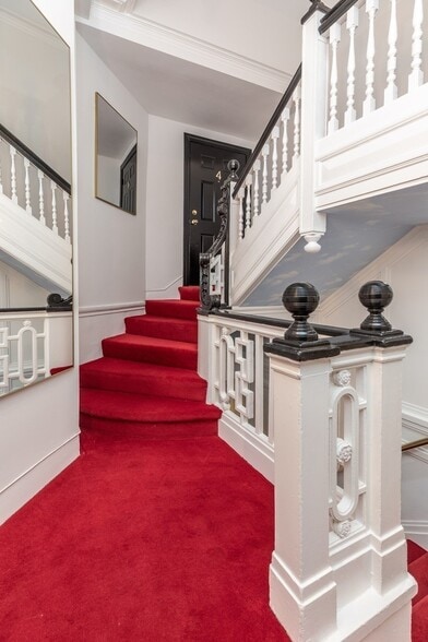 More Photos Of 230 Commonwealth, Boston Apartments For Sale