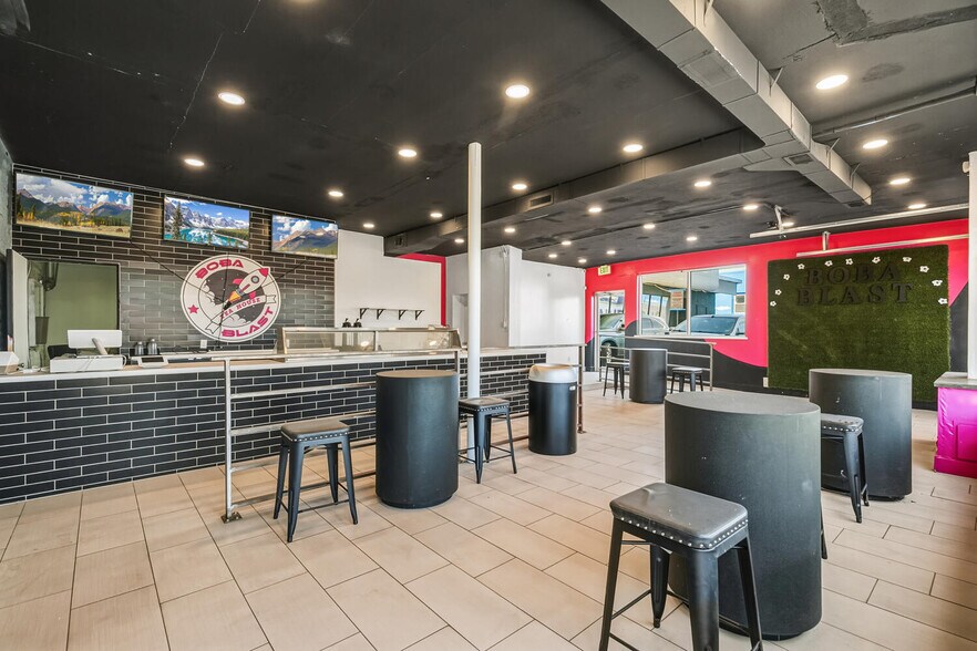 More Photos Of 1559 S Broadway, Denver Storefront Retail Office For Sale