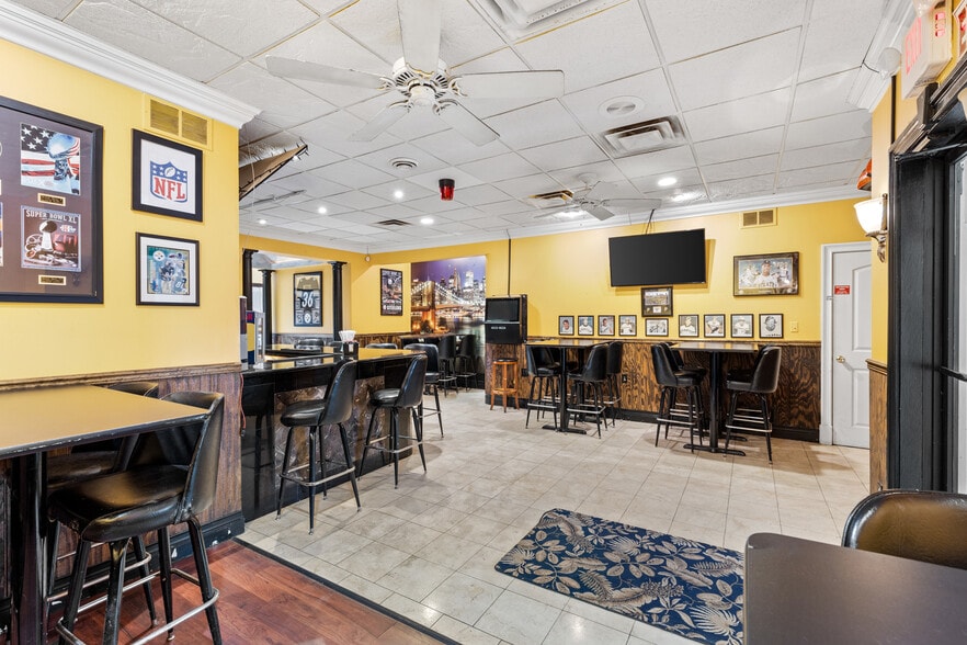 More Photos Of 2109 Pennsylvania Ave, Weirton Restaurant For Sale