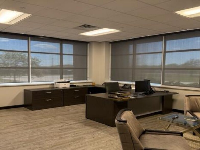 More Photos Of 6707 N Interstate Dr, Norman Warehouse For Lease
