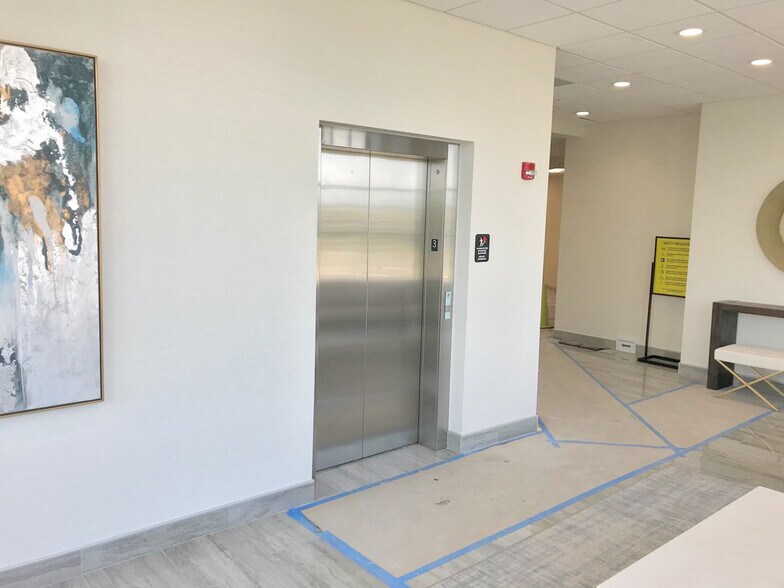 More Photos Of 4040 Finn Way, Lexington Office For Lease
