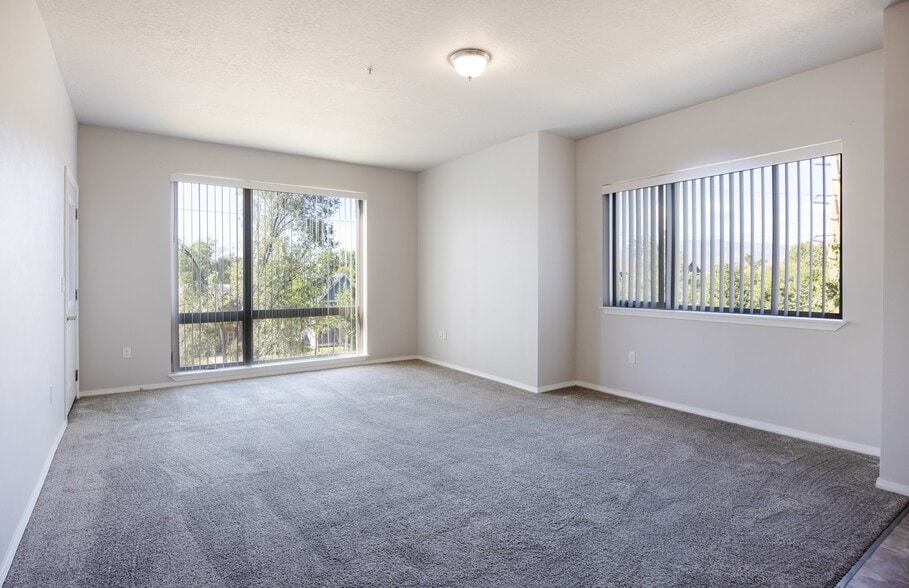 More Photos Of 155 N California St, Missoula Apartments For Sale
