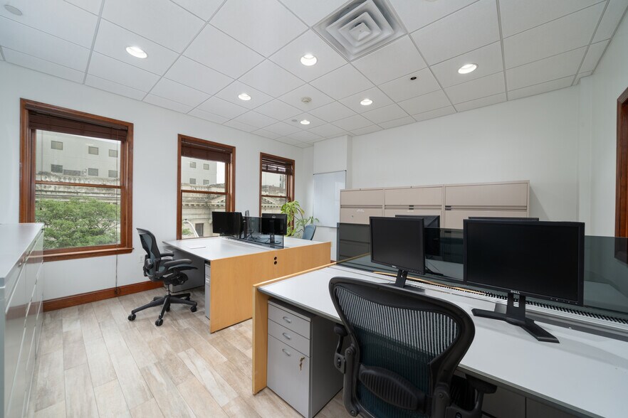 More Photos Of 36-42-42 Newark St, Hoboken Storefront Retail Residential For Lease