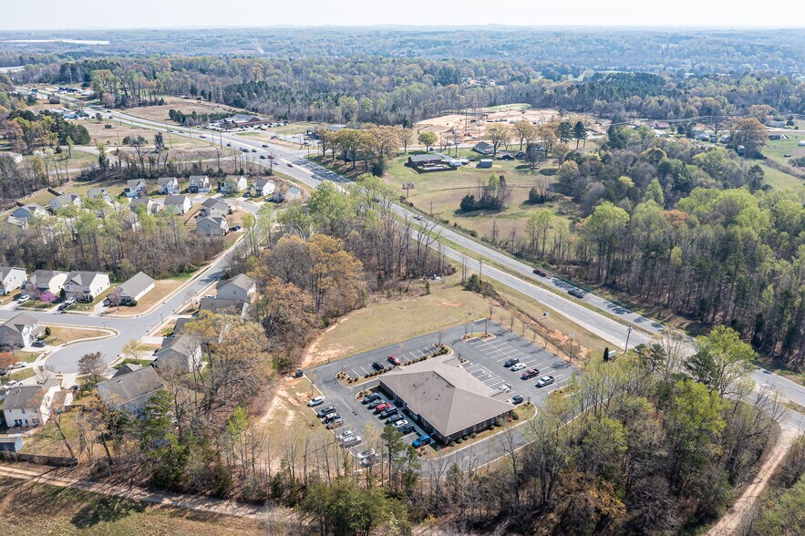 More Photos Of 2090 S US 29 Hwy, China Grove Medical For Lease