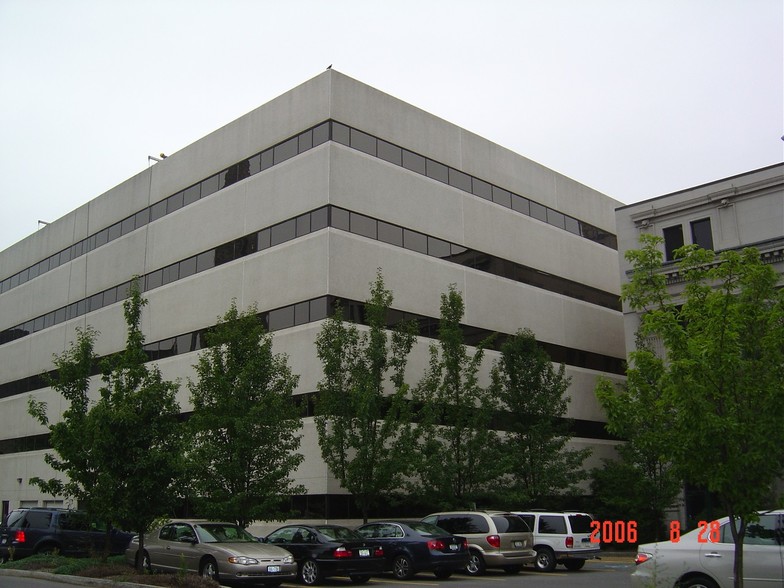 Primary Photo Of 221 S Warren St, Syracuse Medical For Lease