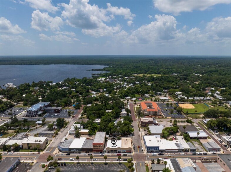 More Photos Of 621 St Johns Ave, Palatka Storefront For Sale