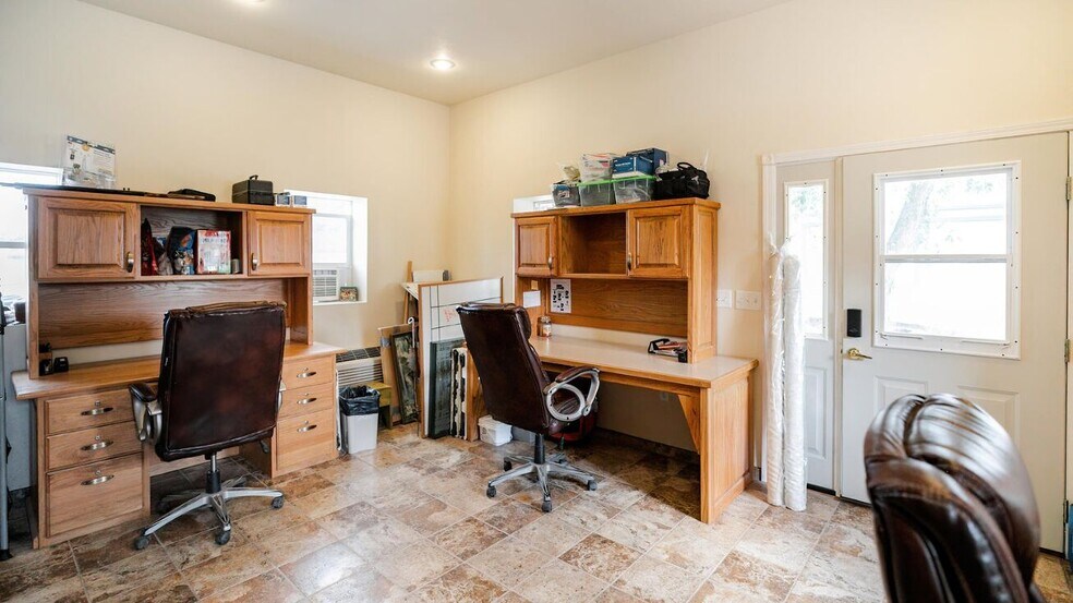 More Photos Of 352 MO-245, Dadeville Horse Stables For Sale