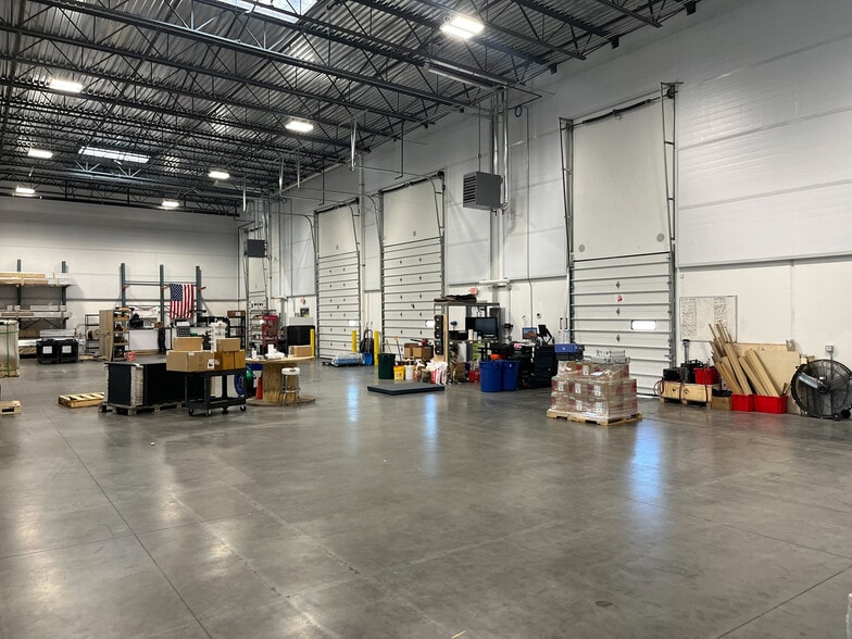 More Photos Of 55 N Truckee Ave, Meridian Distribution For Lease
