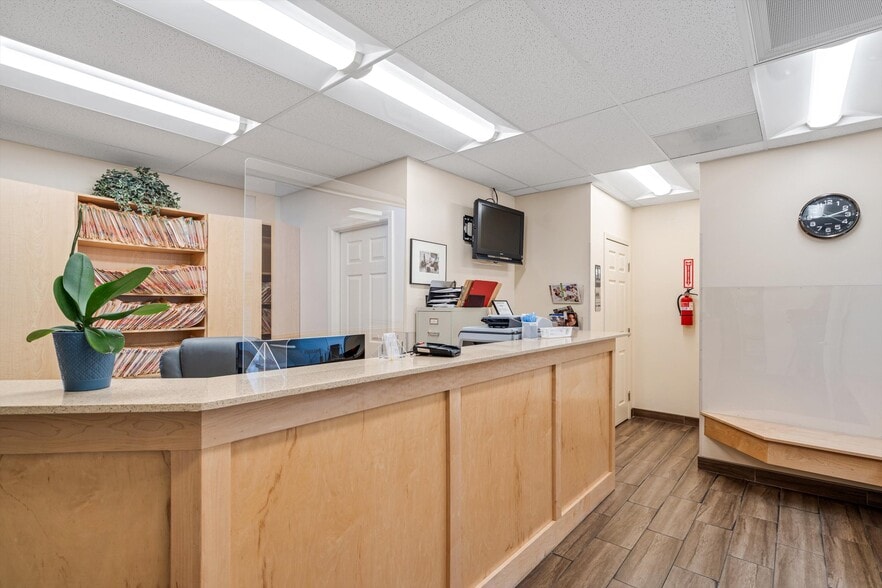 More Photos Of 1866 B St, Hayward Medical For Sale