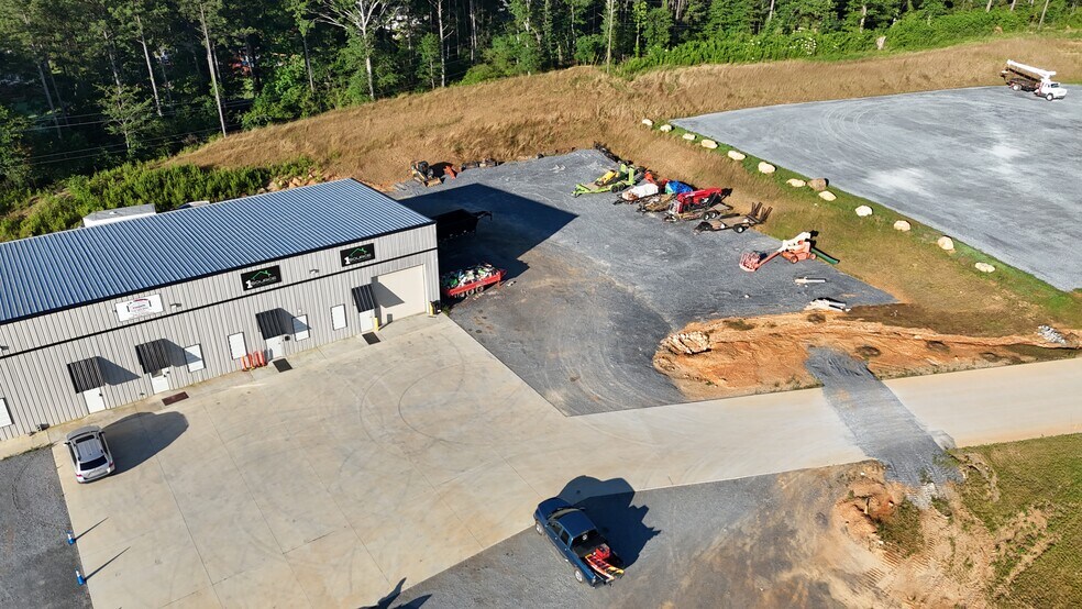 More Photos Of 64 Clarkwood Rd, Rockmart Light Manufacturing For Lease