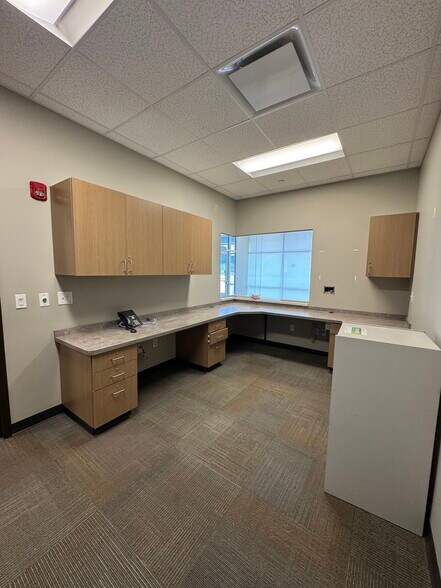 More Photos Of 2521 Walden Ave, Cheektowaga Storefront Retail Office For Lease