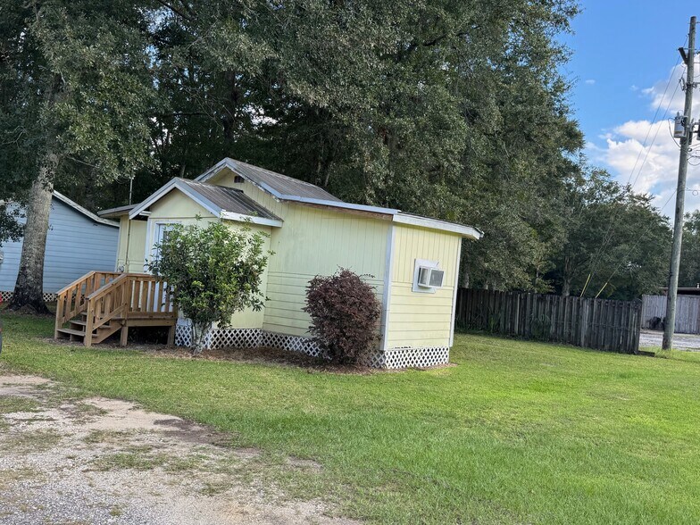 More Photos Of 318 AL-59 Hwy, Summerdale Hotel For Sale