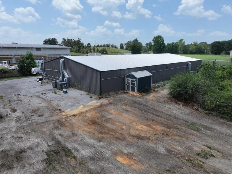 More Photos Of 30 Wheeler St, Mayflower Industrial For Sale