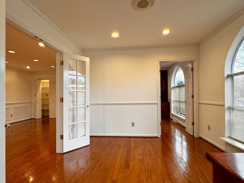 More Photos Of 2820 Hydraulic Rd, Charlottesville Apartments For Lease