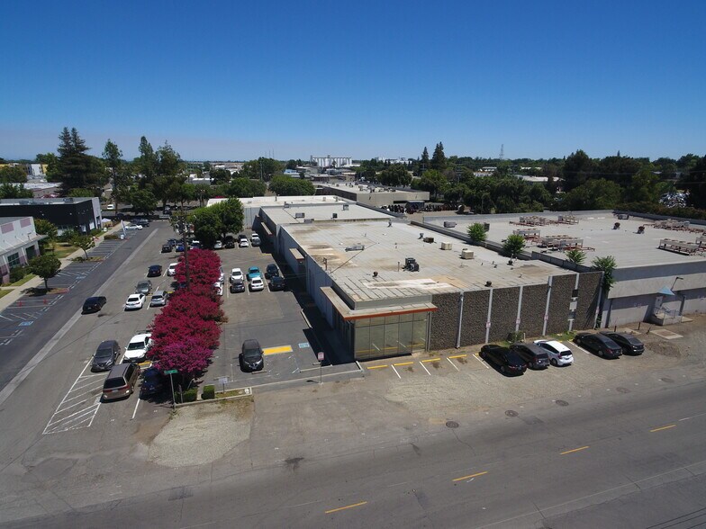 More Photos Of 241 N 10th St, Sacramento Warehouse For Lease