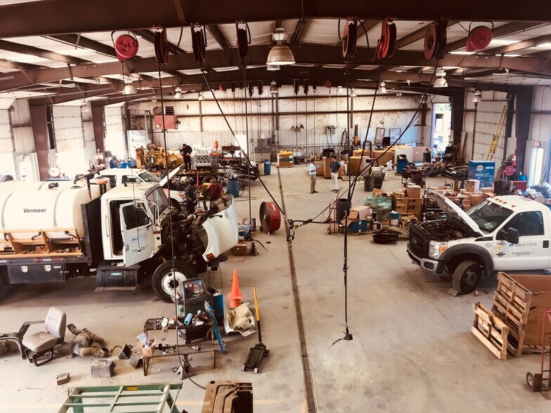 Primary Photo Of 13031 Veterans Memorial Hwy, Douglasville Warehouse For Lease