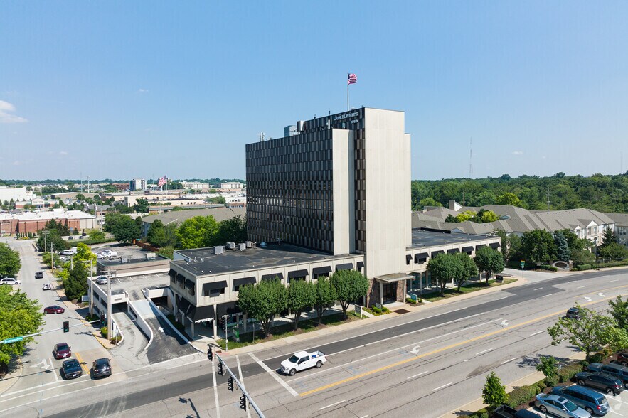 More Photos Of 1750 S Brentwood Blvd, Brentwood Office For Lease