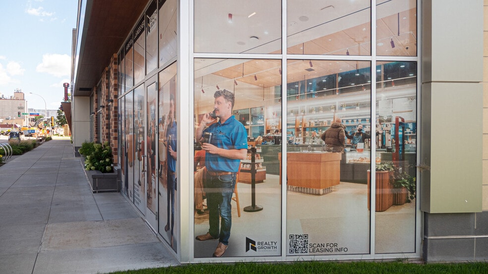 More Photos Of 217 14th Ave SW, Rochester Apartments For Lease