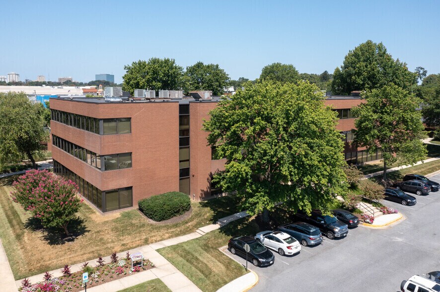 More Photos Of 8600 LaSalle Rd, Towson Office For Lease