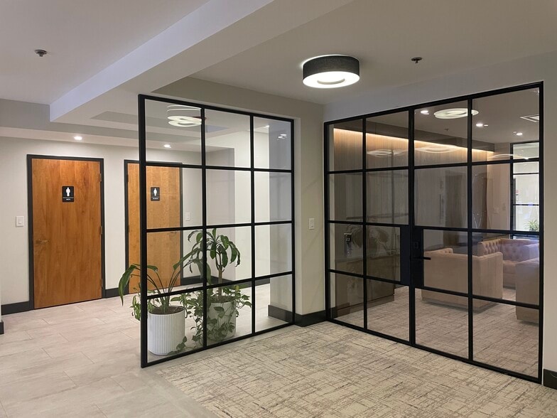 More Photos Of 2265 Roswell Rd, Marietta Office For Lease