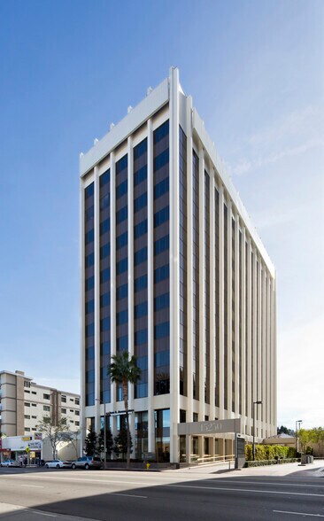 More Photos Of 15250 Ventura Blvd, Sherman Oaks Office For Lease