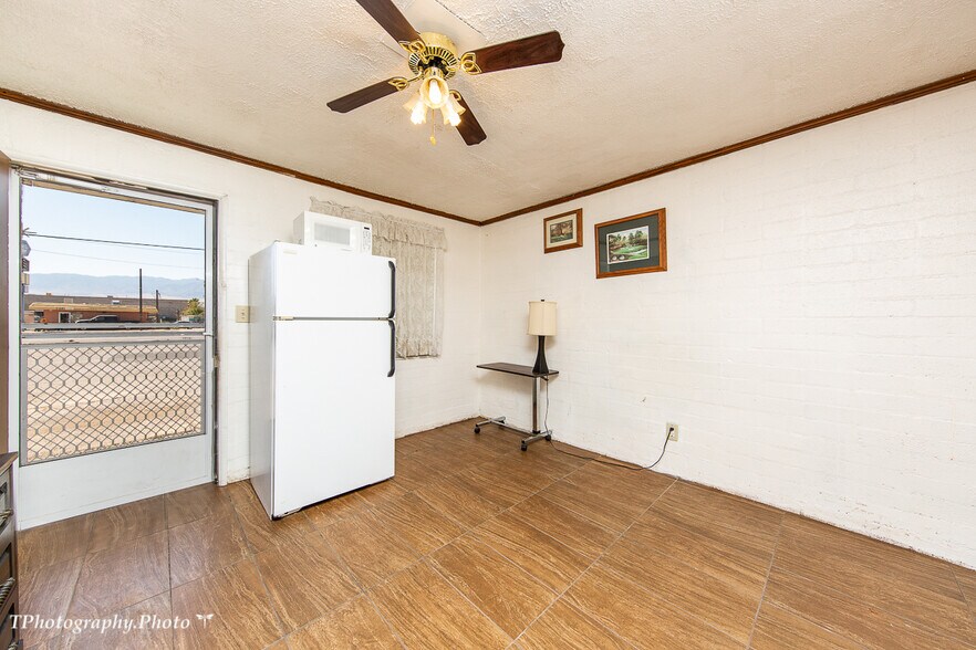 More Photos Of 233 W Mesquite Blvd, Mesquite Apartments For Sale