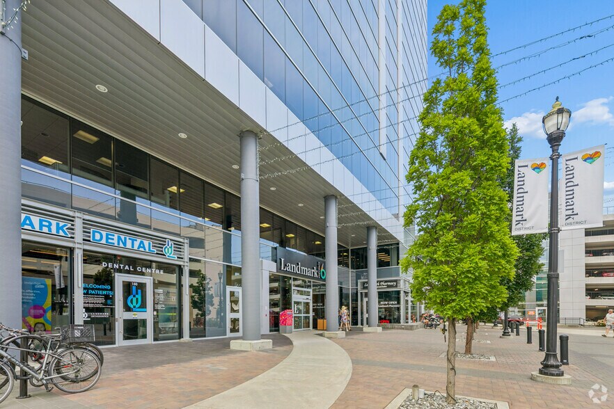More Photos Of 1700 Dickson Av, Kelowna Unknown For Lease