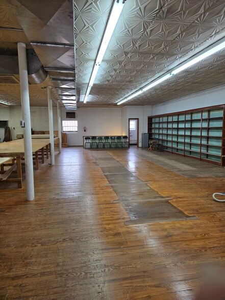 More Photos Of 116 W Academy St, Randleman General Retail For Sale