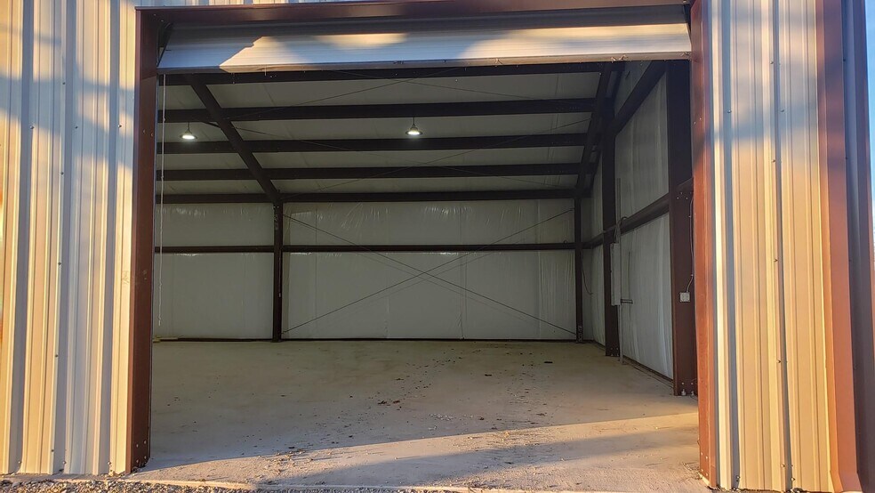 More Photos Of 15602 State Highway 160, Blue Ridge Warehouse For Sale