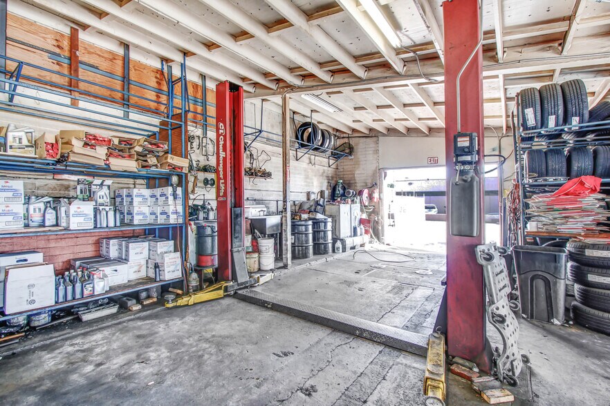More Photos Of 601 E Garvey Ave, Monterey Park Auto Repair For Sale