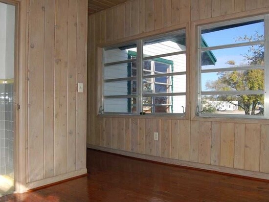 More Photos Of 1605 19th Pl, Vero Beach Office Residential For Lease