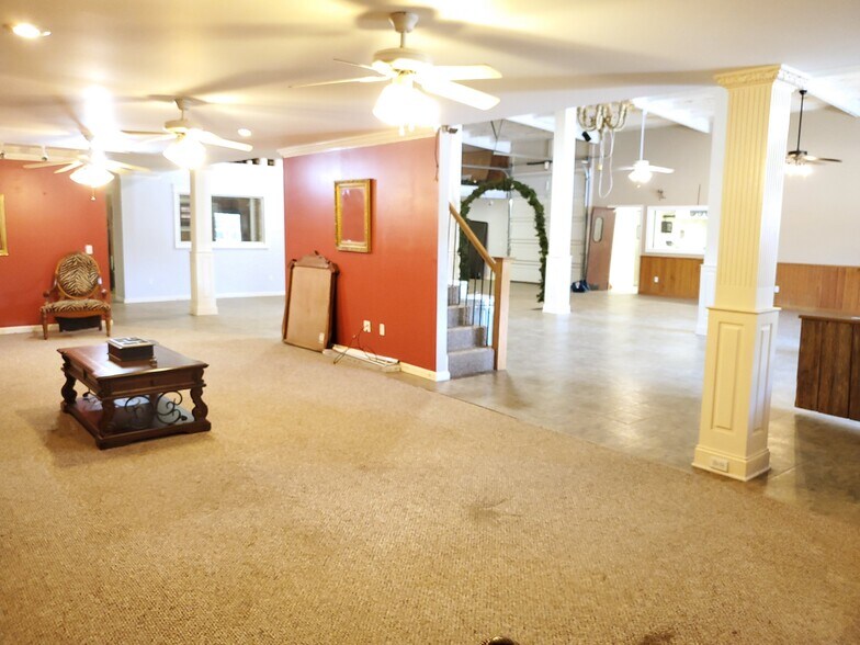 More Photos Of , Hamilton General Retail For Sale