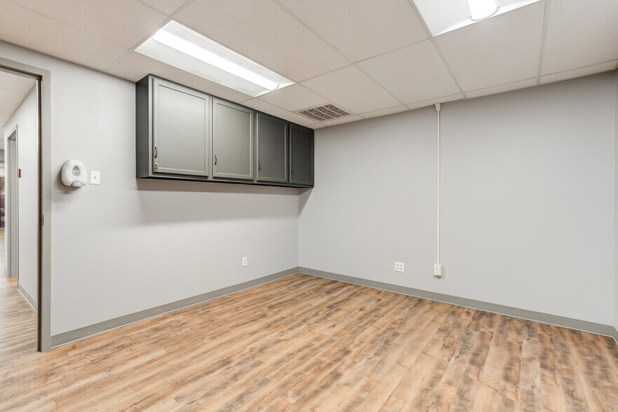 More Photos Of 3508 22nd Pl, Lubbock Medical For Sale