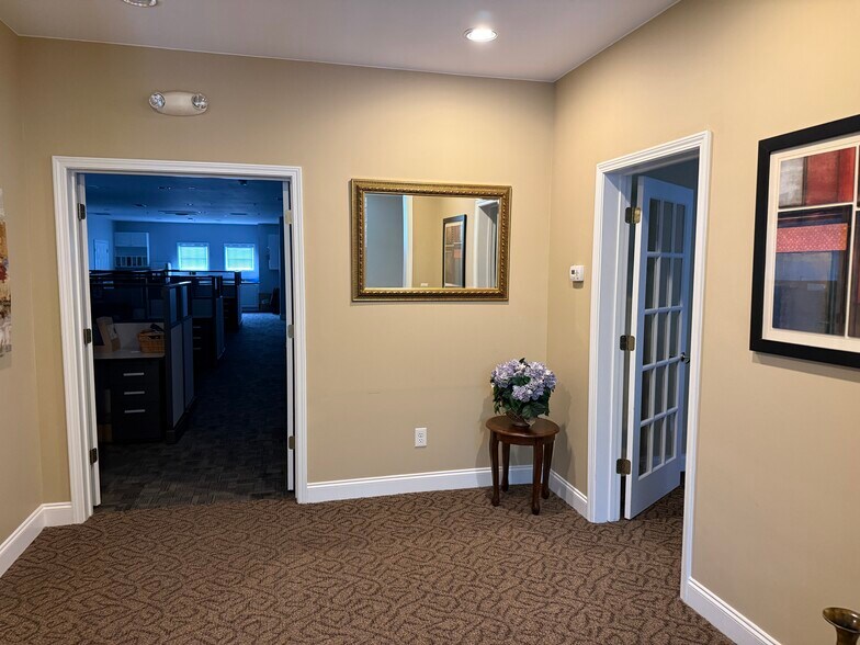 More Photos Of 291 Heritage Walk, Woodstock Office For Sale