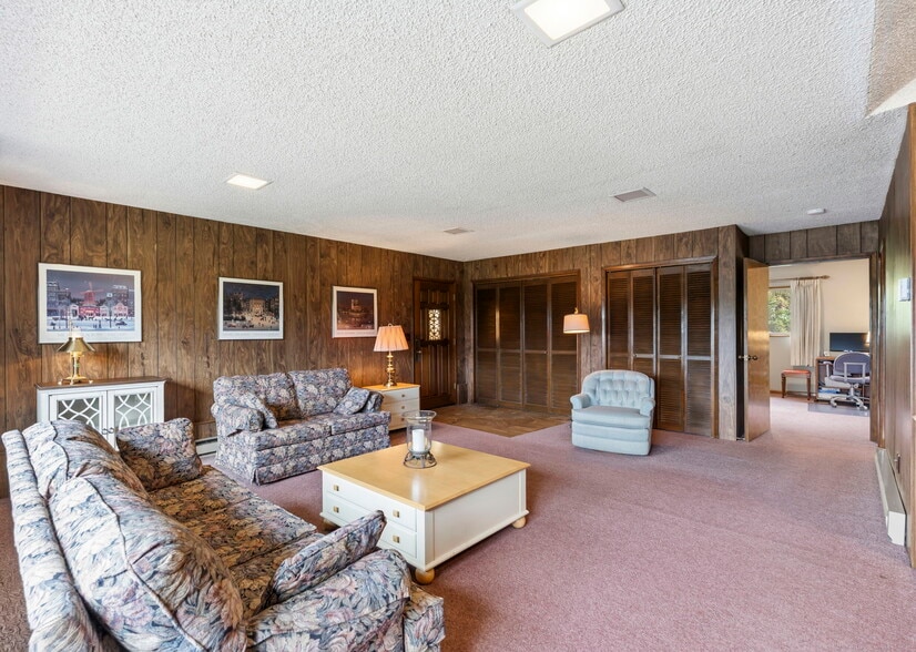 More Photos Of 1553 Bishop Rd, Chehalis Flex For Sale