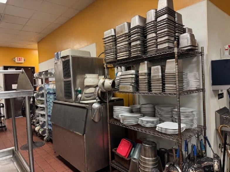 More Photos Of 400 S Nova Rd, Ormond Beach Unknown For Lease