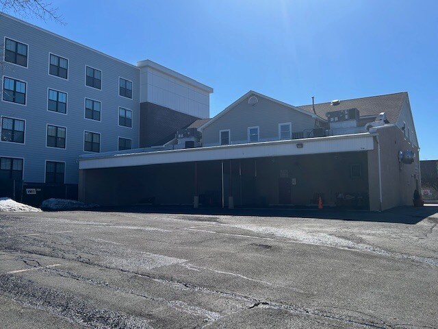 More Photos Of 463 Bloomfield Ave, Caldwell General Retail For Sale