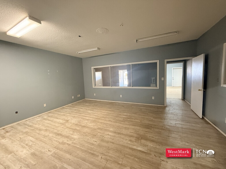 More Photos Of 3701 N Frankford Ave, Lubbock Industrial For Sale
