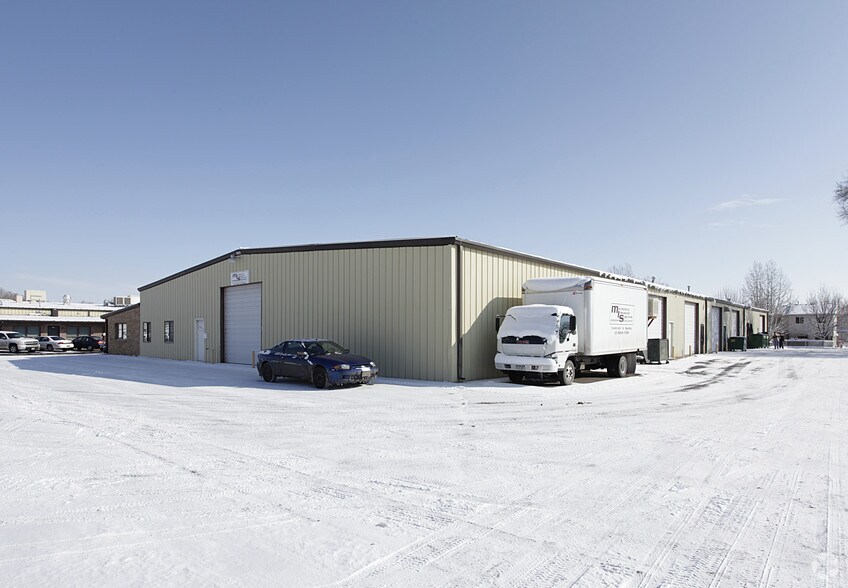 More Photos Of 225-243 S Madison Ave, Loveland Warehouse For Lease